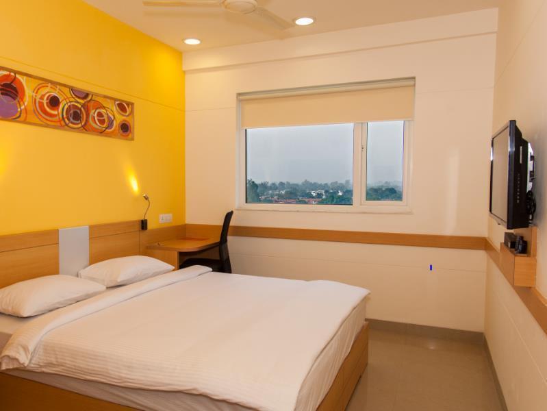 Red Fox Hotel, Chandīgarh 외부 사진