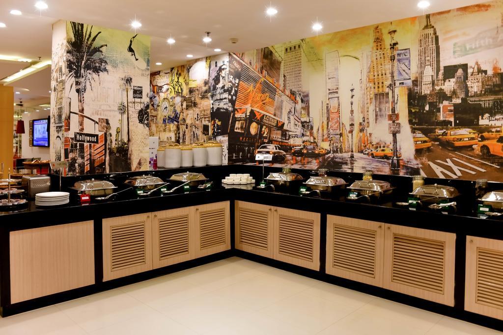 Red Fox Hotel, Chandīgarh 외부 사진