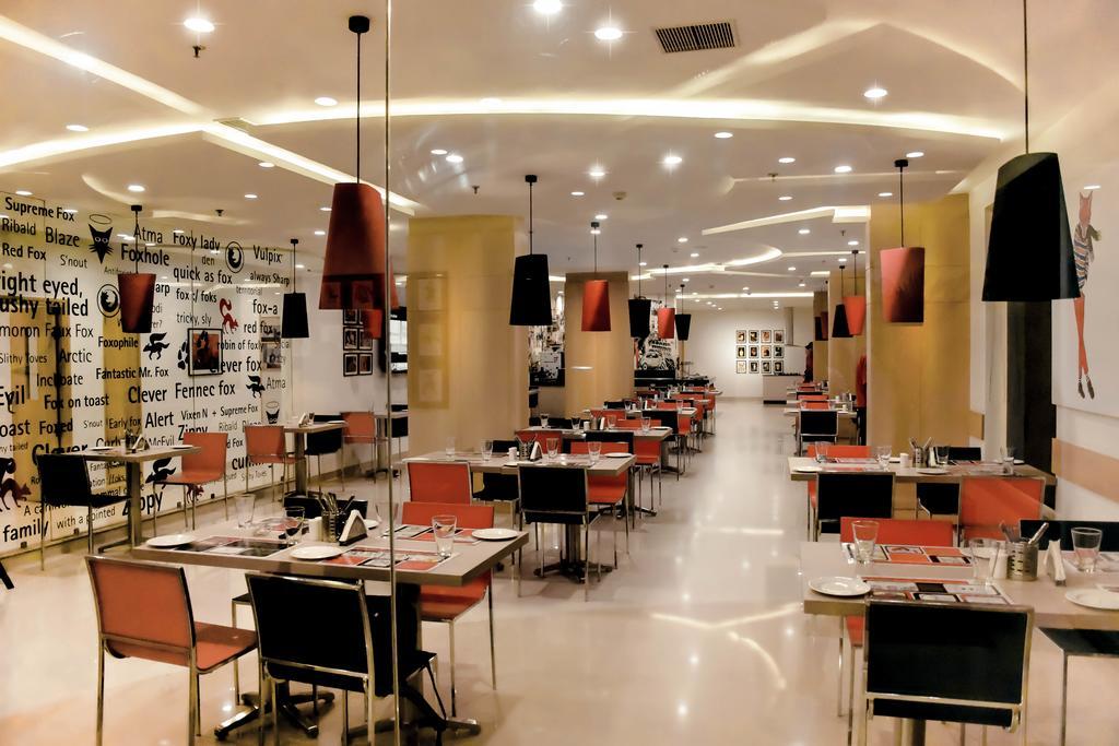 Red Fox Hotel, Chandīgarh 외부 사진