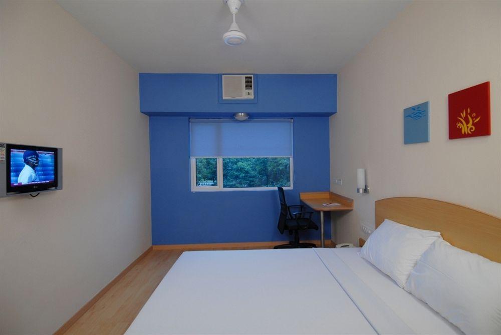 Red Fox Hotel, Chandīgarh 외부 사진