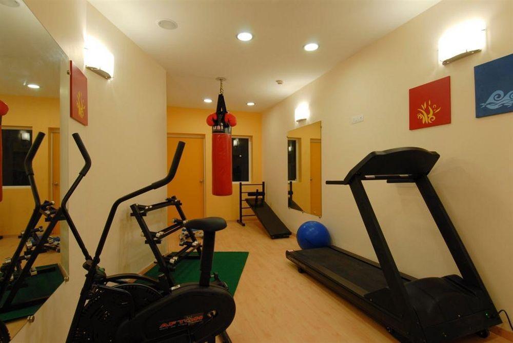 Red Fox Hotel, Chandīgarh 외부 사진
